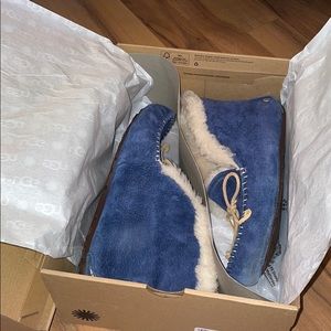 UGG Women’s Alena Moc-Slipper